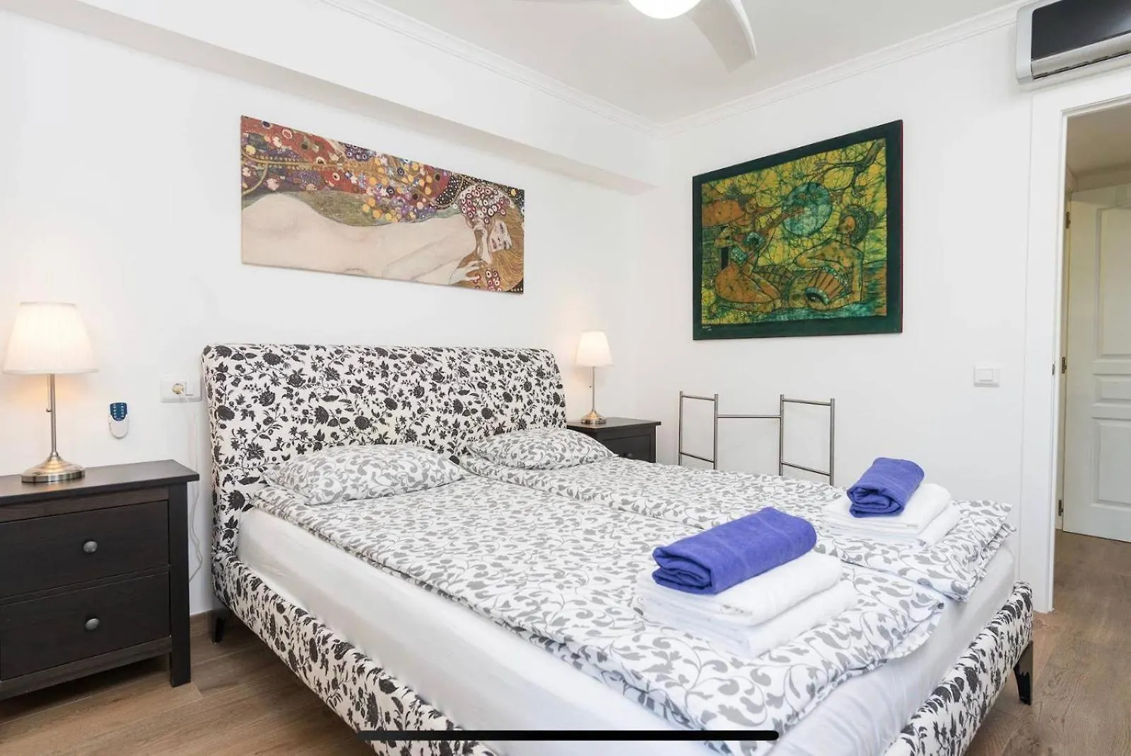 Beach Inn Apartment Порто де Алькудиа